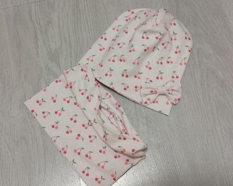 Čiapka a nákrčník, 116