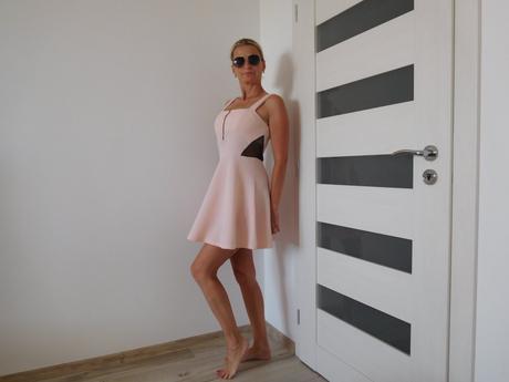 Šaty marhuľkové 36/38 pružné, 36