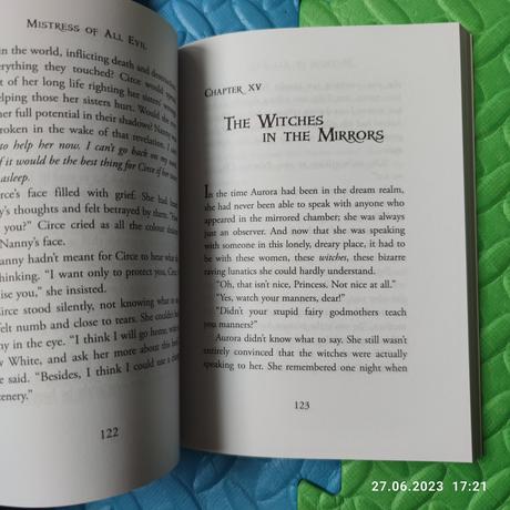 Villain tales 4 books top stav,