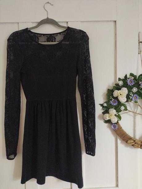 Čierne šaty s čipkovaným rukávom, only,xs