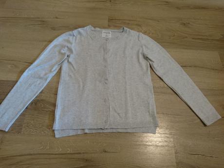 Sveter, reserved,140