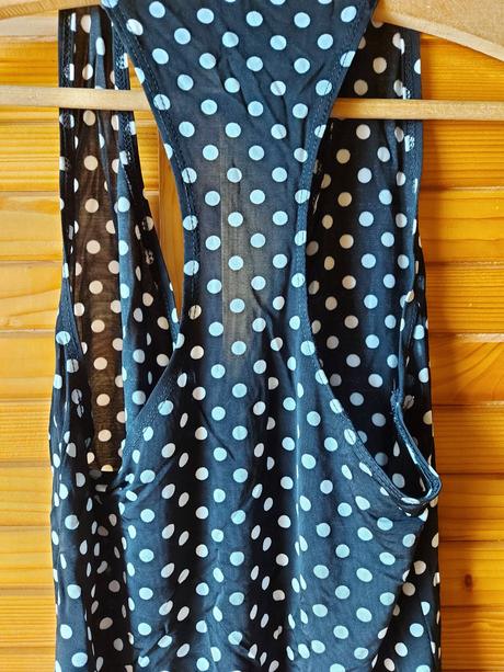 Jemný bodkovaný top, xs