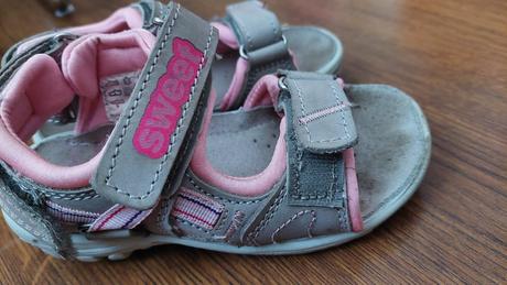 Sandalky, protetika,27