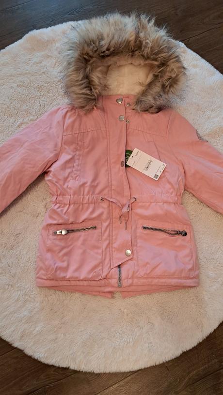 Bundička 128, c&a,128