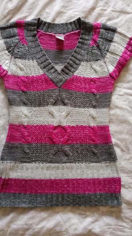 Predĺžený svetrík bez rukávov, m