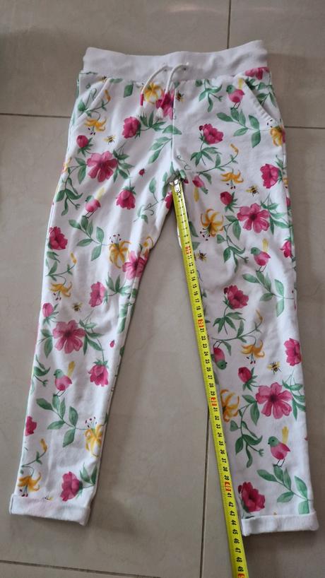 Tepláky s kvietkami, f&f,122