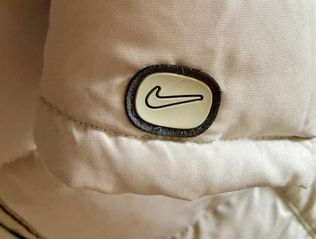 Prešívaná bunda zn.nike s kožušinovou kapucňou č.x, nike,xl