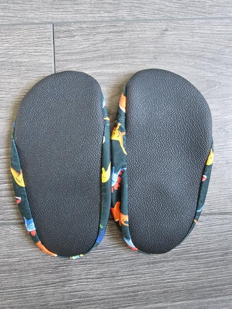 Topánky do vody, 21