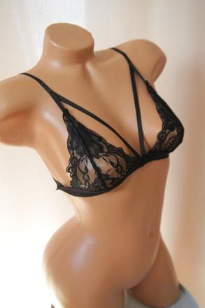 Čierna čipkované podprsenka xs, 70aa