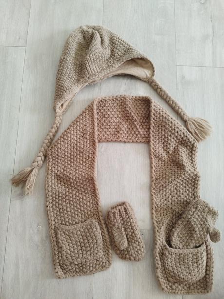 Rukavice, šál a čiapka -set, 86