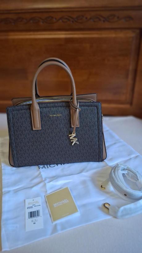 Hnedá kabelka michael kors, michael kors