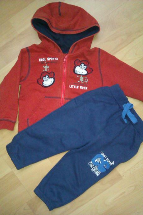 Mikina + tepláky, dopodopo,92