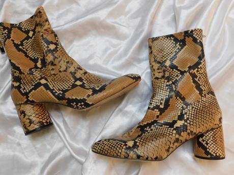 Zara damske kotnikove čižmy, zara,39