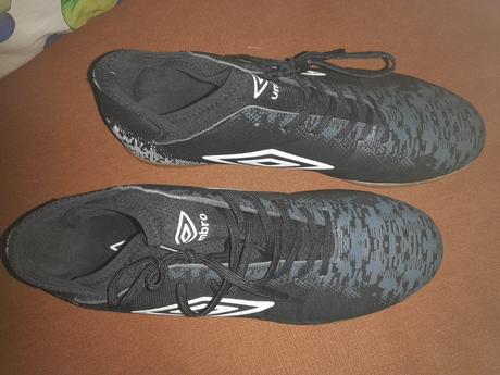 Halovky umbro, umbro,44