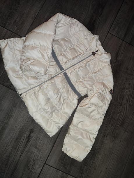 Moncler bunda veľ 3r, 98