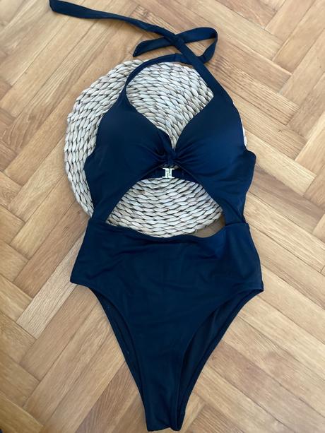 Monokini, new yorker,s