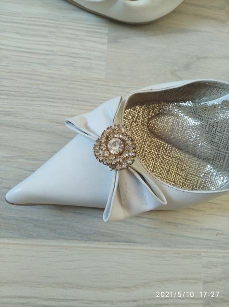 Biele lodičky s mašľou, 36