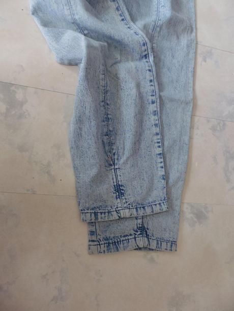 Tenšie trendové rifle s vysokým pásom, m