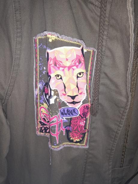 Bunda latkova khaki s aplikaciami, takko,170