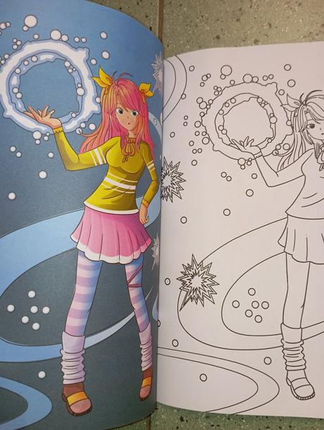 Manga omaľovánka color action, 