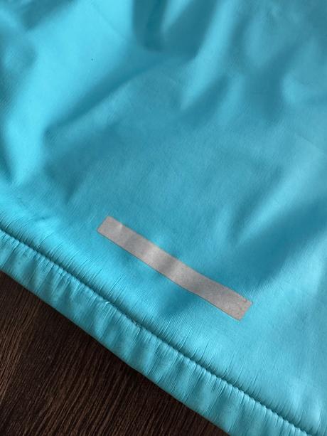 Nepremokavá zateplená bunda, 104