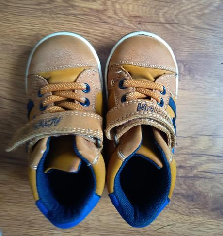 Chlapčenské vysoké tenisky, 23