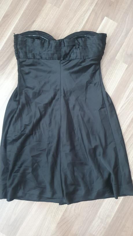 Elegantné ( spoločenské) šaty, 40