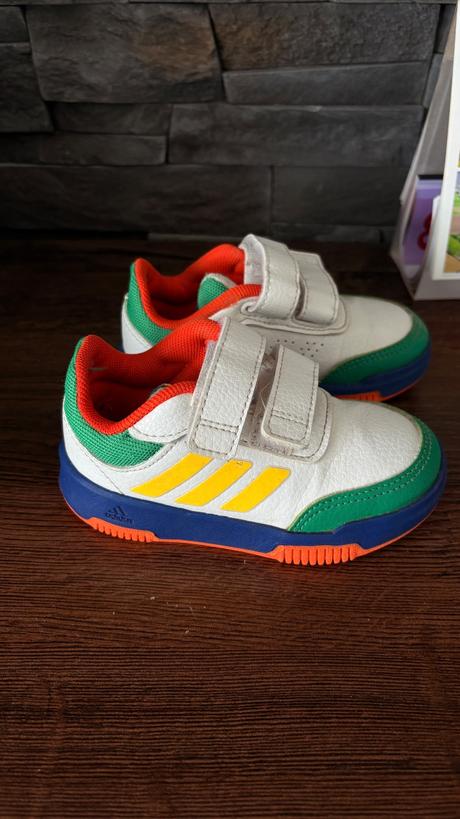 Adidas tenisky, adidas,23