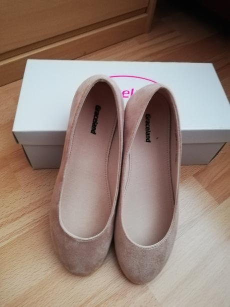 Balerinky, graceland,36