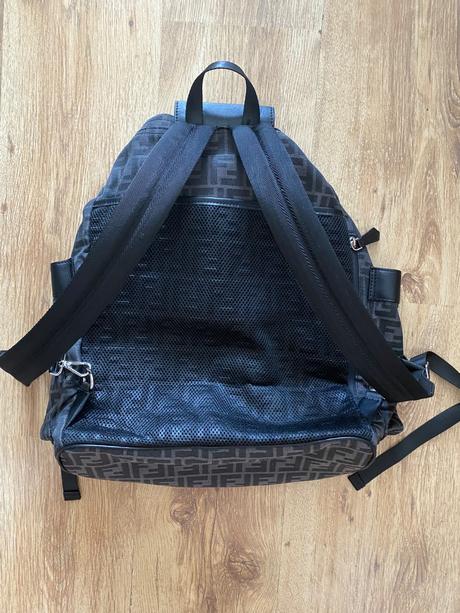 Original fendi strike large, fendi