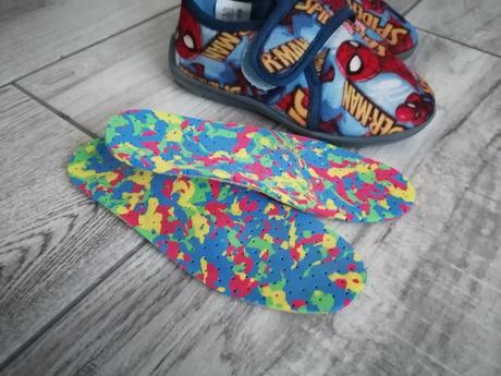 Teplé papučky spiderman - 28 + ortopedické vložky, 28