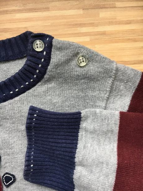 Dinosaurus / dracik svetrik, reserved,80