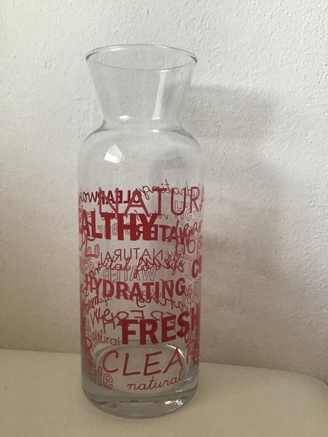 Karafa - nádoba na limonádu, vodu,