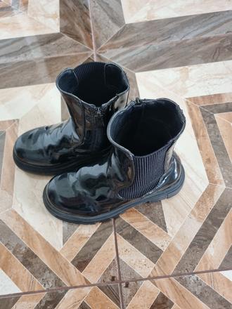 Topanky na jesen, nelli blu,31