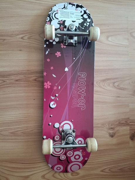 Skateboard reaper flower, reaper