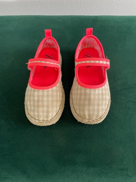 Letne topanocky, zara,26