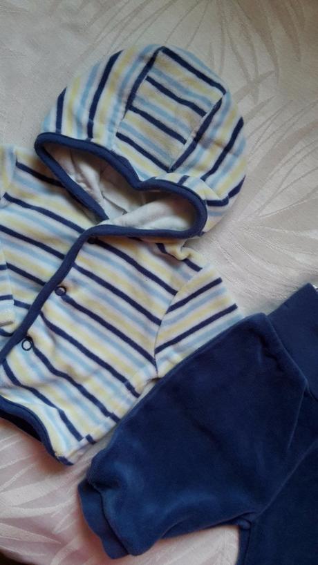 Krasny komplet ako novy, baby club,56