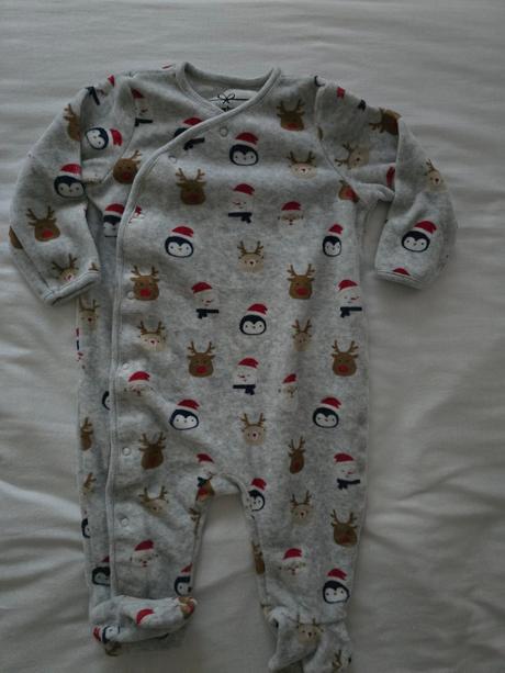 Vianočné pyžamko/overal, c&a,68
