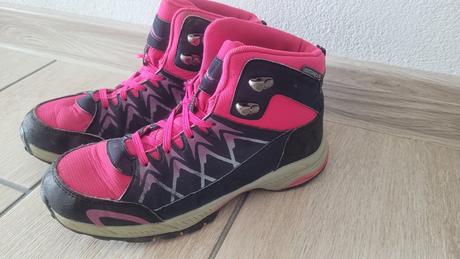 Prechodné topánky, 33