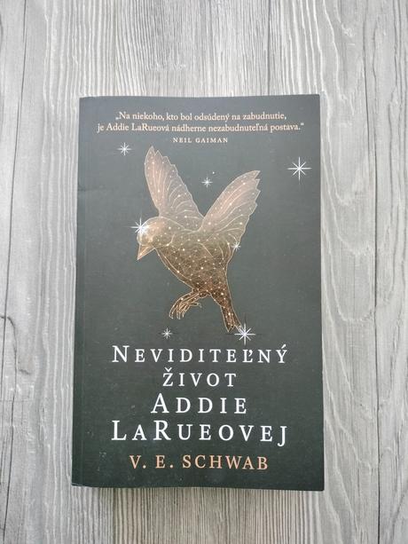 Kniha neviditeľný život addie, 