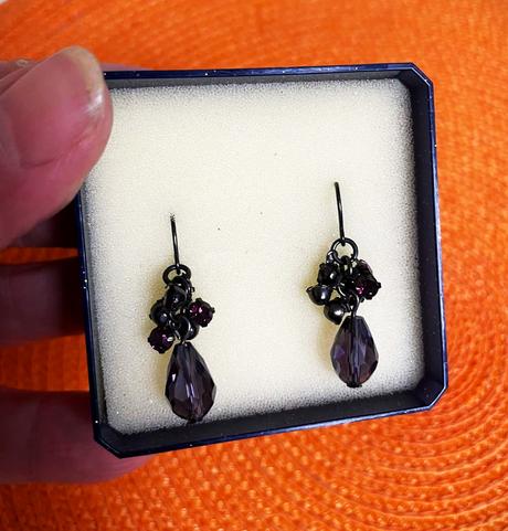 Visiace náušnice rivoli,