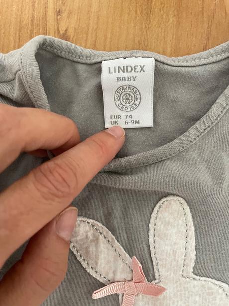 Body so zajkom lindex 74, lindex,74