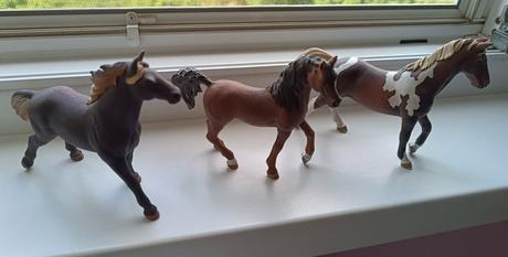Schleich kone, 