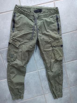 Zelené cargo nohavice cropp, 30