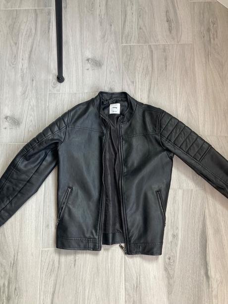 Koženka, sinsay,152