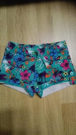 Sortky -super stav, marks & spencer,116