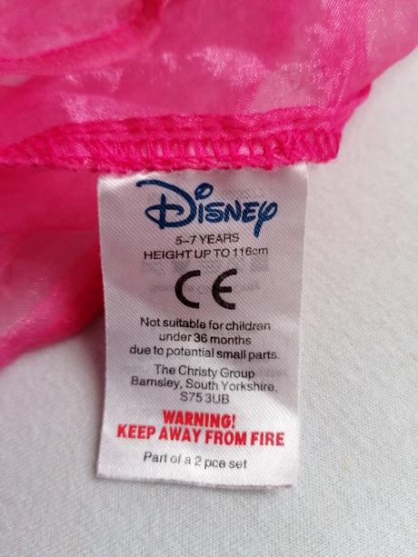 Princeznovské šaty /high school musical 3 veľ. 122,