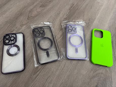 Puzdro na iphone 13/14 pro,