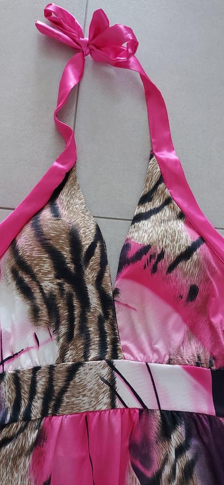 Top ružový so zaväzovaním okolo krku, l