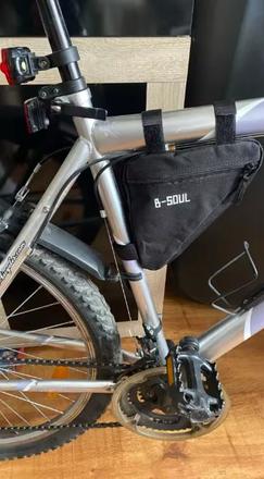 Trojuholníková vodotesná taška na rám bicykla,